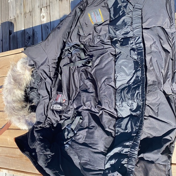 Outdoor Survival Canada Men’s ATKA Parka size M - Picture 2 of 3